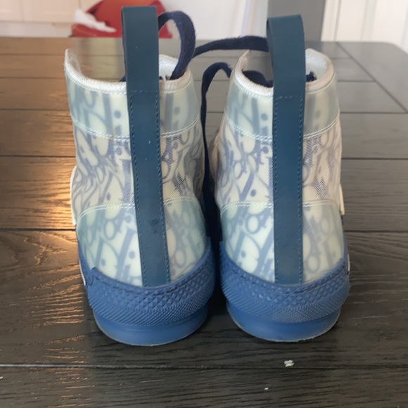 Dior sneakers in good condition only wore once. - Picture 4 of 5